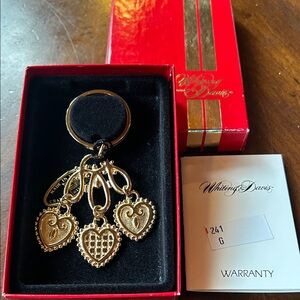Vintage 1988 White and Davis Hearts Keychain new in original box!